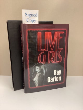 Live Girls. Ray Garton.