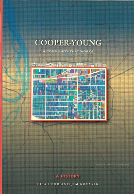 Item #233379 Cooper-Young: A Community That Works (A History). Lisa Lumb